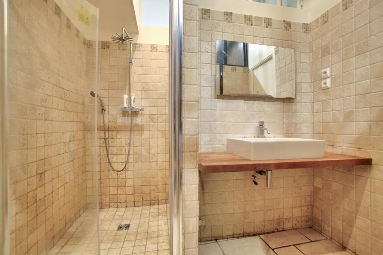Appartamento 2 Bedrooms Le Marais Nazareth Parigi